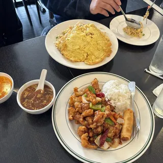 L9. General Tso's Chicken Lunch Special