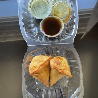 Vegetable Samosa (2pcs)