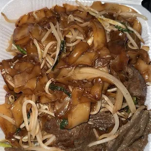 Beef Chow Fun