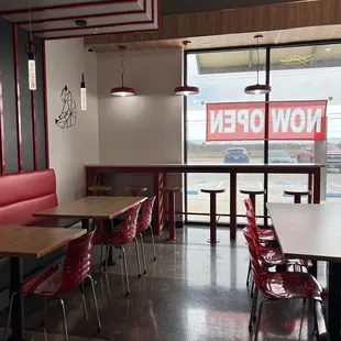 Lots of seating, free Wi-Fi, and outlets available