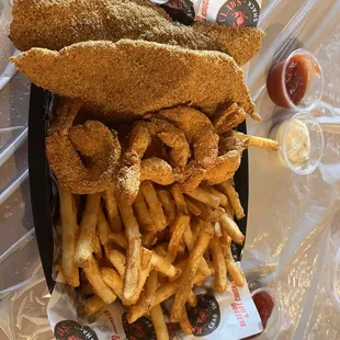 Shrimp &amp; Catfish Dinner