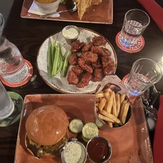 Boneless Wings.