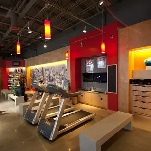 Try the video gait analysis to get the BEST fit!