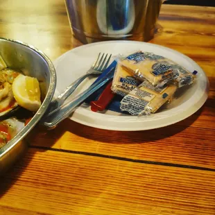 Crackers to pair with oysters