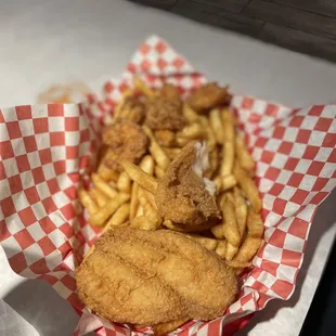 Fried Catfish and Fried Shrimp Basket. You have to create your own combo bc they&apos;re sold separately.