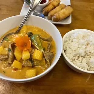 C1. Red Curry with mango chunks. Yummy!