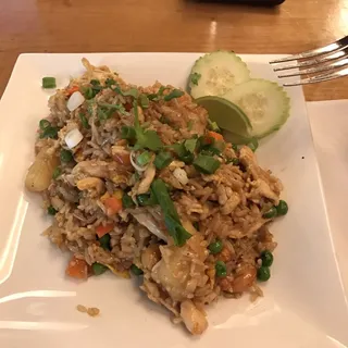 R2. Pineapple Fried Rice