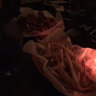 Popcorn Shrimp & Fries Basket