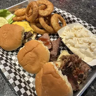 I love this place! Incredible cheese burgers and bbq. Just tried the sliders and wow! The staff is really fun and food is always amazing.
