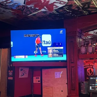 tennis on bar tv!