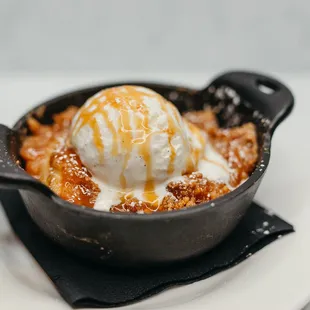 Apple Crumble-Crisp