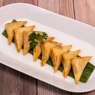 a platter of fried food