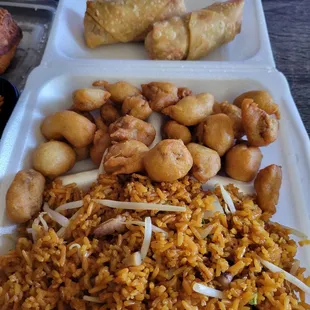 Sweet and spur pork combo. 6oz. sweet &amp; sour sauce on the side.