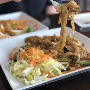 Pad Kee Mow