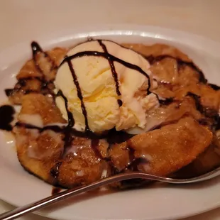 Crispy Roti with Ice cream