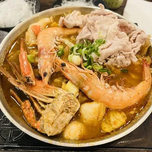 Thai Hot Pot