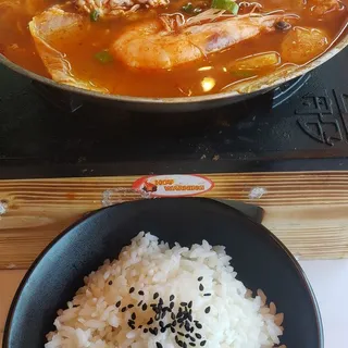 Thai Hot Pot