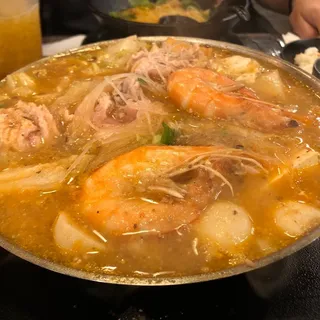 Seafood Hot Pot