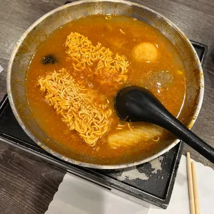 House Special Hot Pot no meat no veggies just noodles