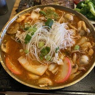 Mushroom Hot Pot
