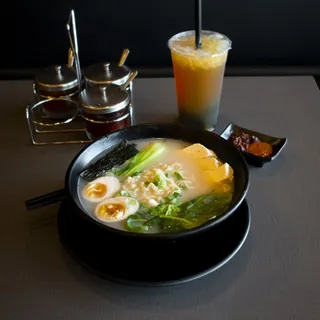 Creamy Veggie Ramen