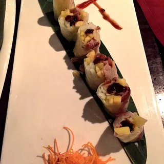 Crispy Duck Roll
