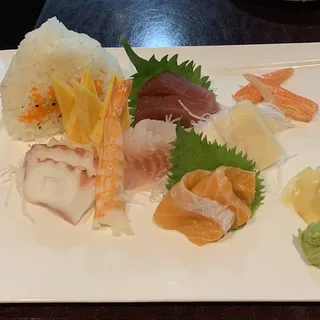 Chirashi Sushi