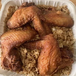 4 PC ChicKen Wings w/Fried Rice