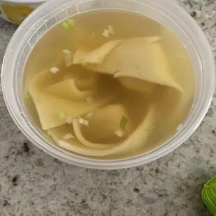 Wonton soup