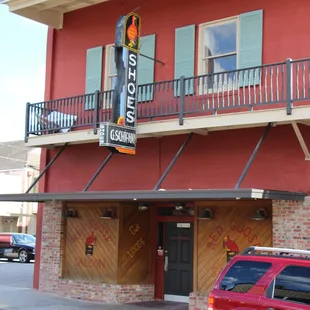 The place is a Thibodaux landmark.