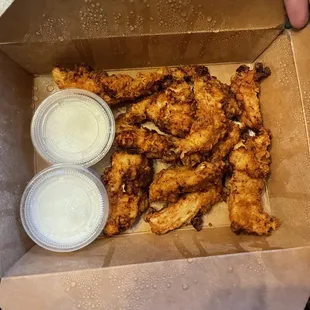 Regular chicken wings and tenders