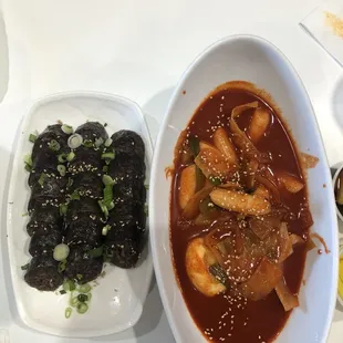 Soondae and tteokboki