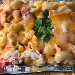 Mac N Cheese Lobsta