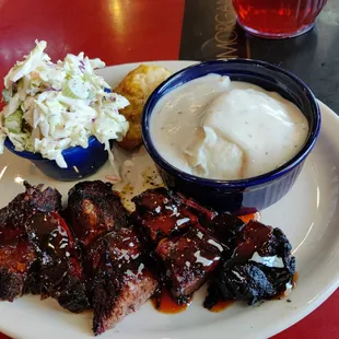 Burnt ends, mashed potatoes and coleslaw