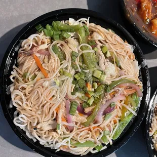 Chicken Hakka Noodles