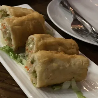 VEGETARIAN SPRING ROLLS