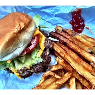 Smash! CheeseBurger( Lettuce Tomato Onions Special Sauce) w/FFries Simplicity! Perfection! Classic! RED Hot Ranch. Nice &amp; Fast! Cool!