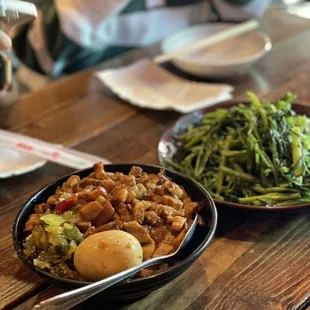 left: house special ground pork rice bowl, right: stir fried kang kung in garlic sauce