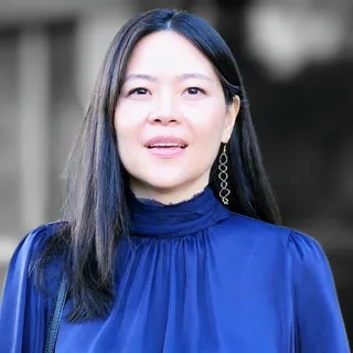 Cyndi C.