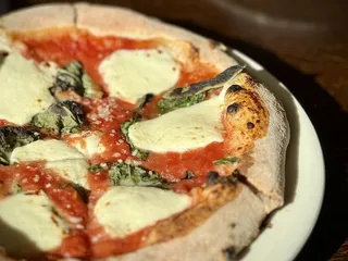 Roscoe's Neapolitan Pizzeria