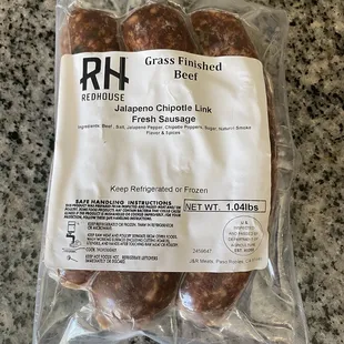 So excited for this sausage!! Me loves fat juicy sausages ;) Fresh jalapeño chipotle!!