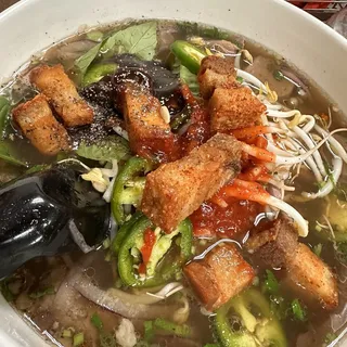 7F. Special Pho (Large)