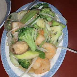 Shrimp Chop Suey Lunch