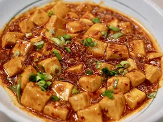 Min’s Bistro Chinese Cuisine