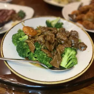 Beef with American Broccoli