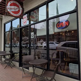 Red Line Beer and Wine