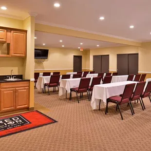 Tucson Hotel Meeting Room