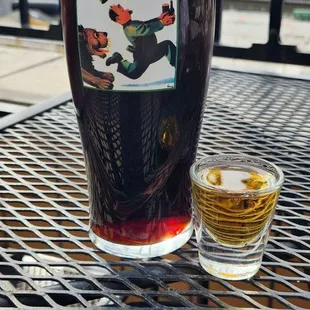 drink, oysters and mussels