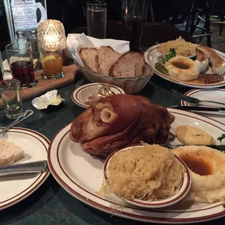 Gerauchertes Eisbein