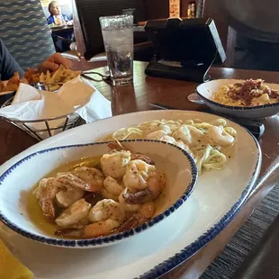 Garlic Shrimp Scampi and Shrimp Linguini Alfredo--perfect!
